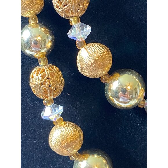 Vintage Lisner Gold-Tone Beaded Necklace With Filigree & Aurora Borealis Accents - Picture 3 of 10